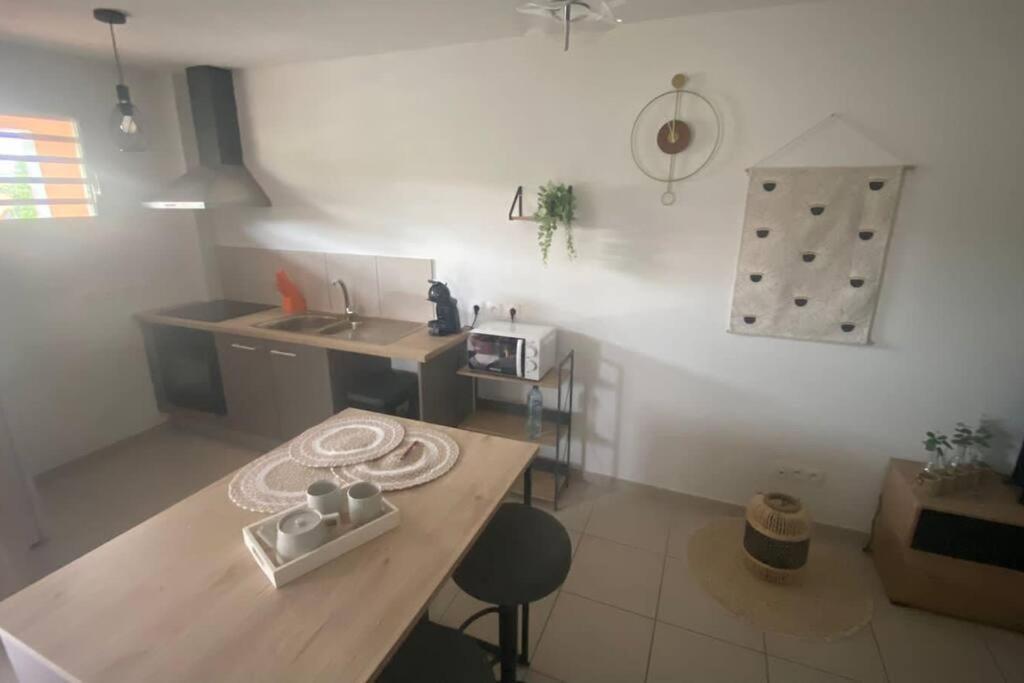 Appartement T2 Tres Cosy كايان المظهر الخارجي الصورة